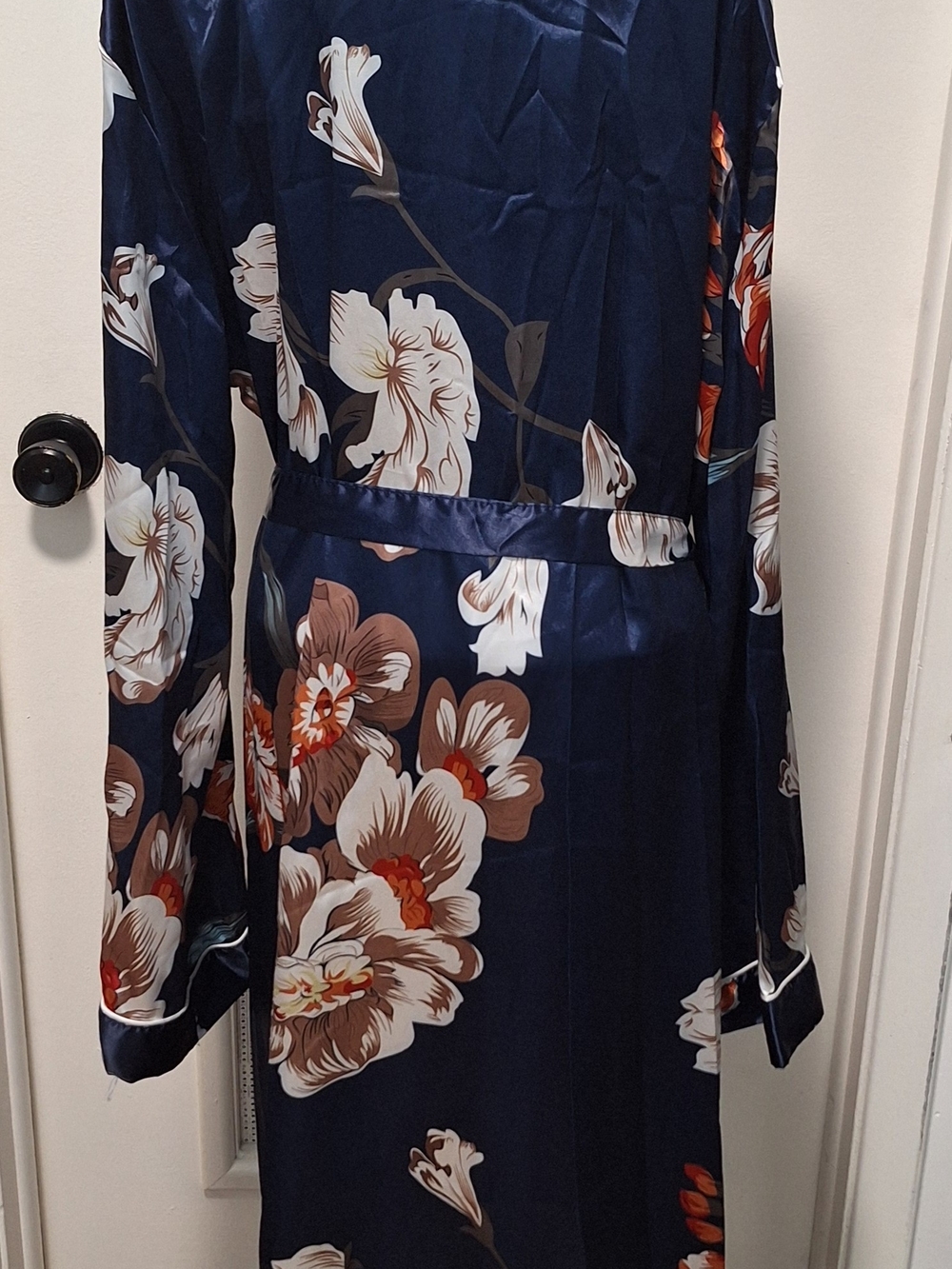 Satin Kimono Belted Women's Robe Navy Blue With Beige And Brown Flowers Silky XL - Picture 3 of 9